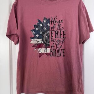 SHEIN Pink Graphic Short Sleeve Tee